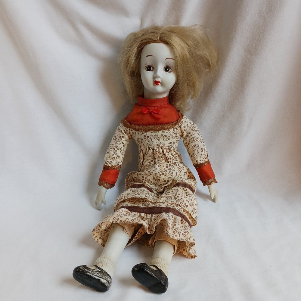 WALDA Porcelain Cloth Doll 18 Inch 1970s Original Dress